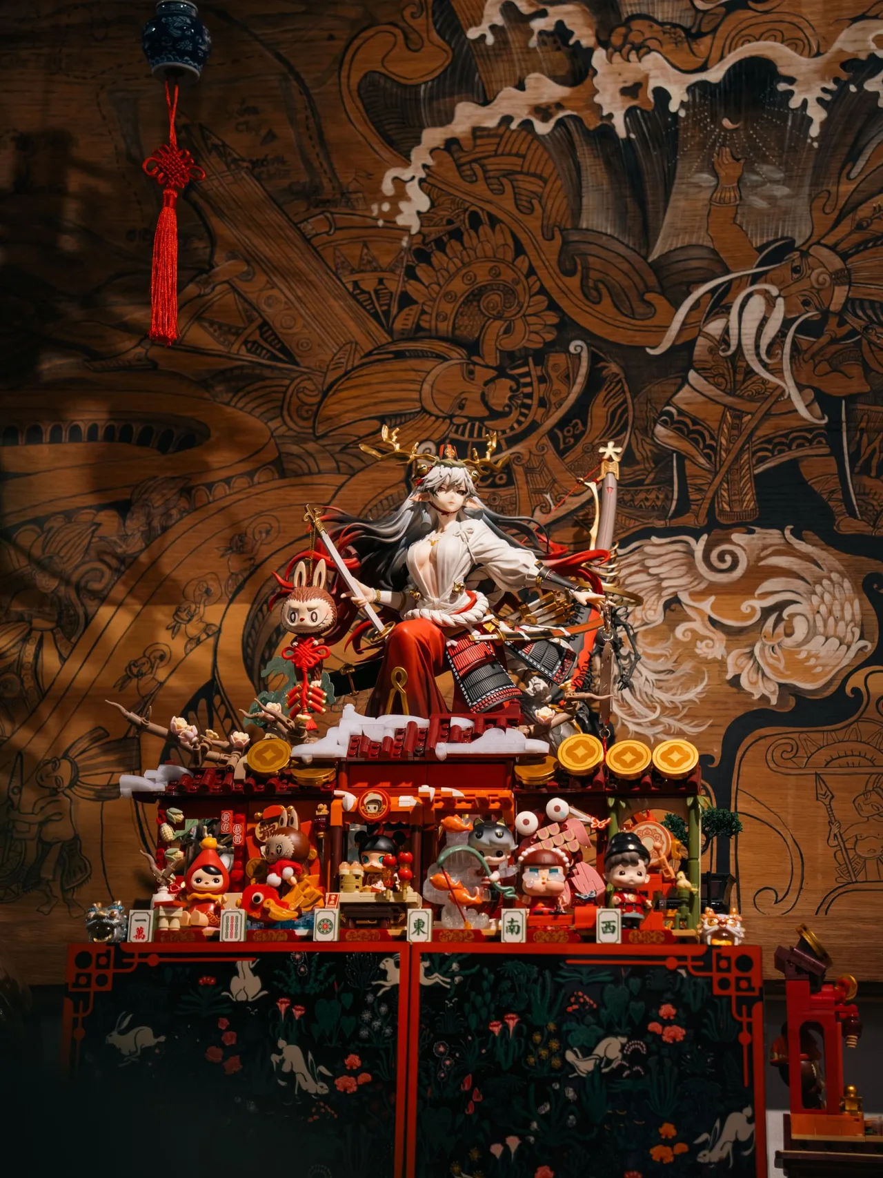 trong lee figure do choi art toy mo hinh