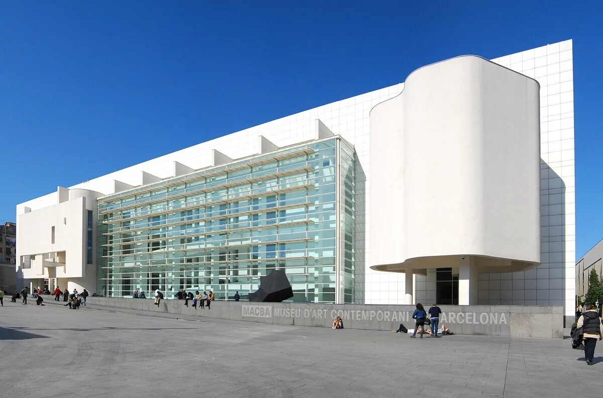 bao tang nghe thuat duong dai barcelona Richard Meier duong dai contemporary