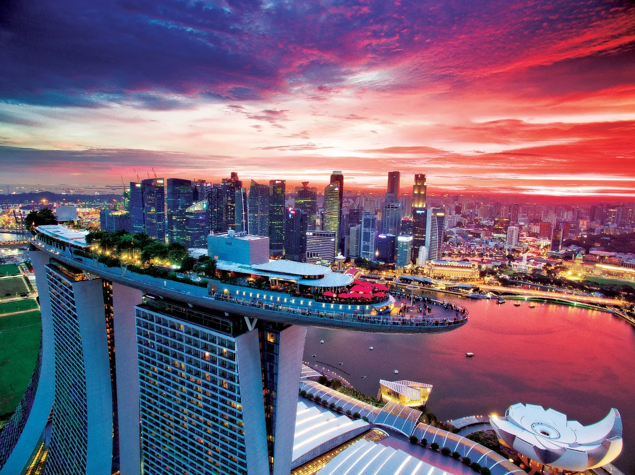 CÈ LA VI rooftop bar singapore