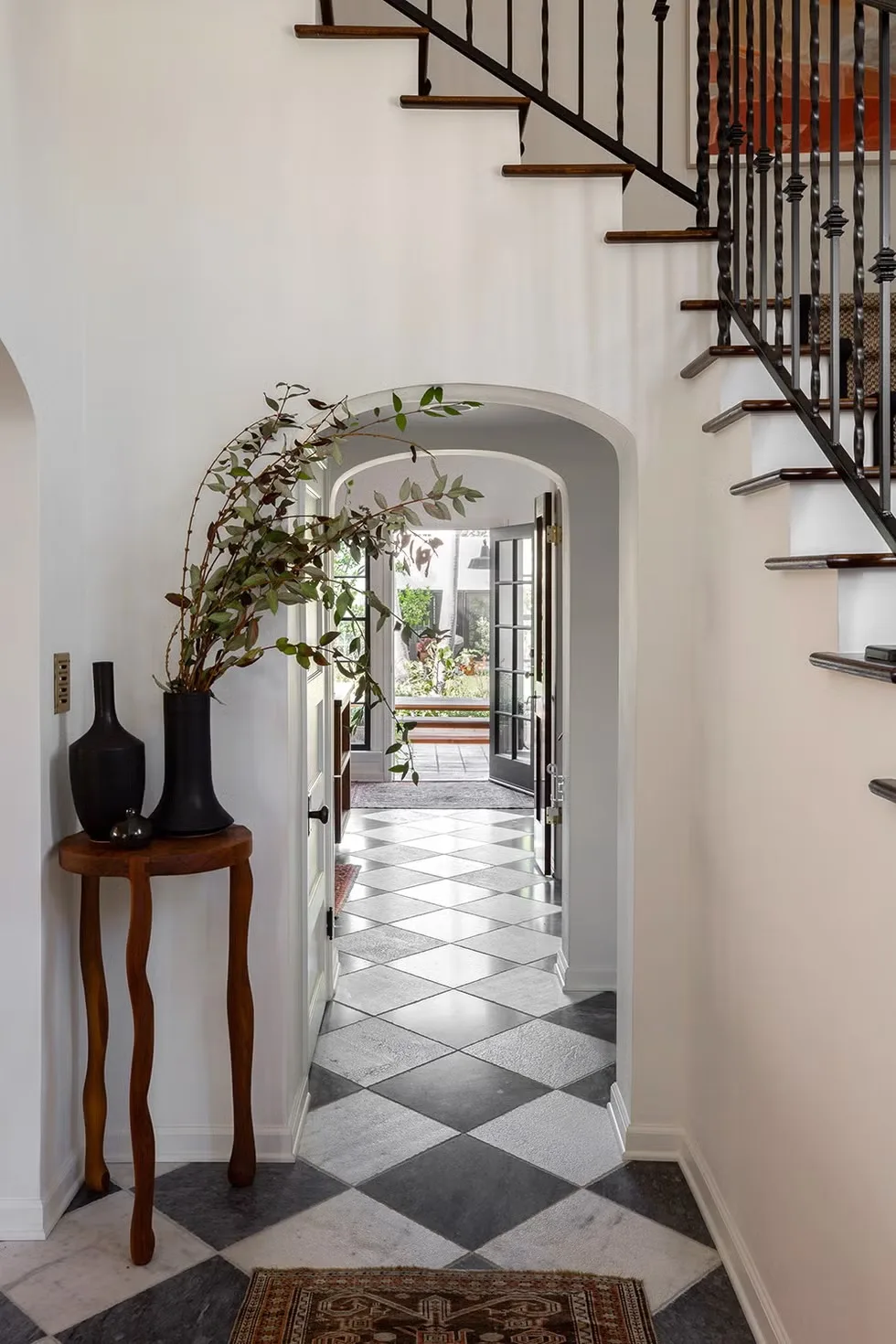 phong thuy cua chinh mouth of qi front door fengshui