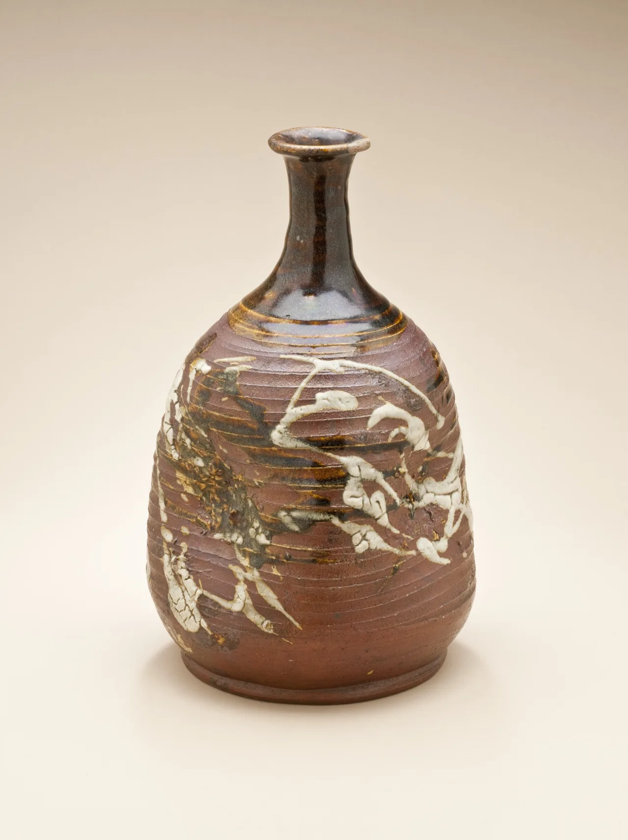 gom su nhat ban Aizu Hongo yaki binh sake