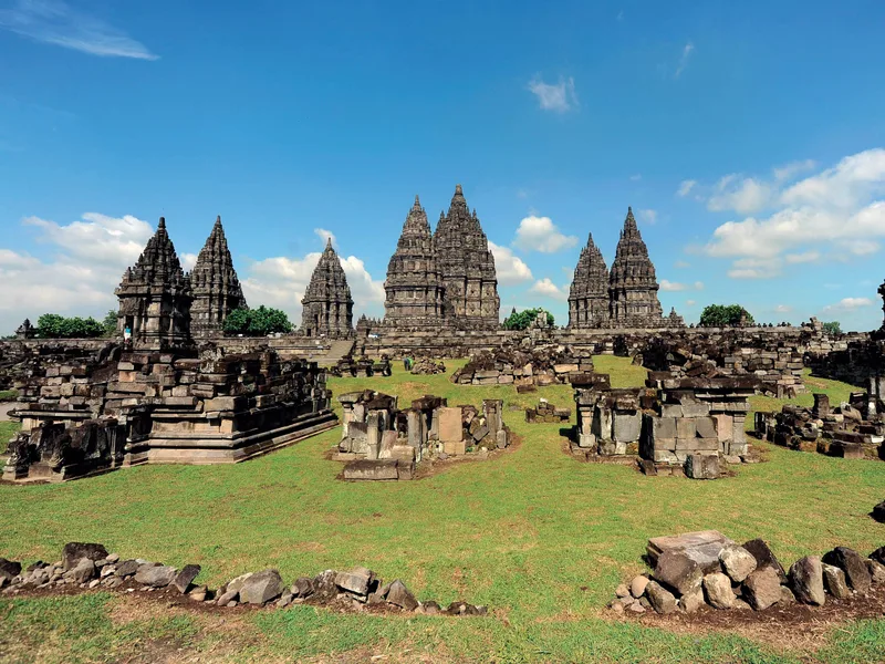 Di sản trên vách đá: Prambana - Ngôi đền của thần Shiva