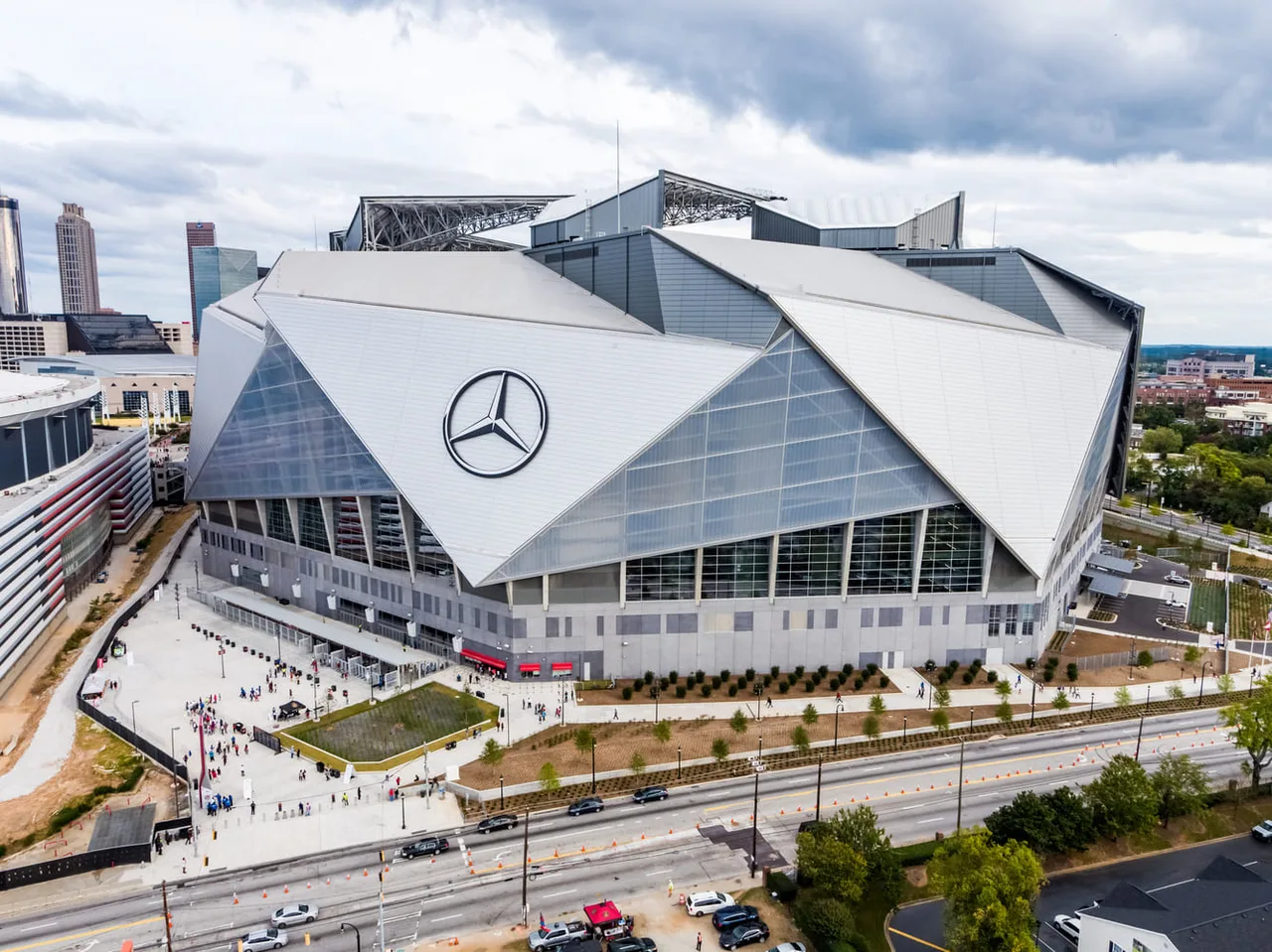 San van dong world cup 2026 Lumen Field Levi's Stadium SoFi Stadium Arrowhead Stadium AT&T Stadium Mercedes-Benz Stadium NRG Stadium Gillette Stadium Lincoln Financial Field Hard Rock Stadium MetLife Stadium Estadio Akron BBVA Bancomer Stadium Estadio Azteca BC Place Stadium BMO Field
