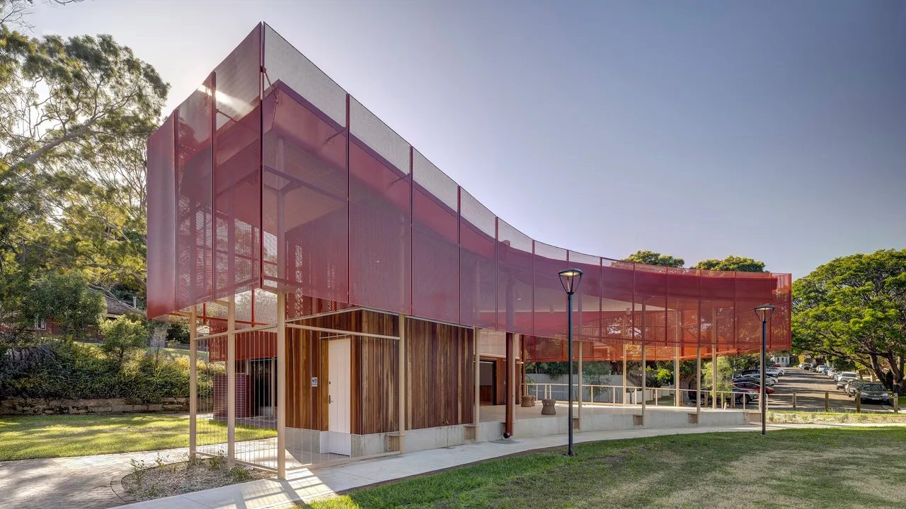 pavilion luoi kim loai kien truc sam crawford