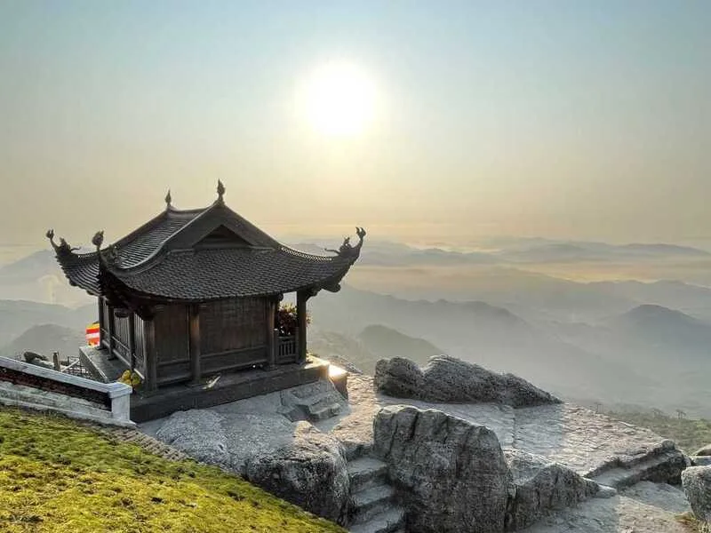 Cụm di tích Yên Tử: Theo dấu chân Phật hoàng lên đỉnh non thiêng