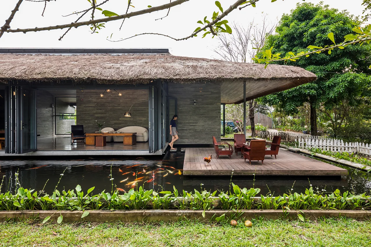 Am Housenha vuon thien nhien mai rom