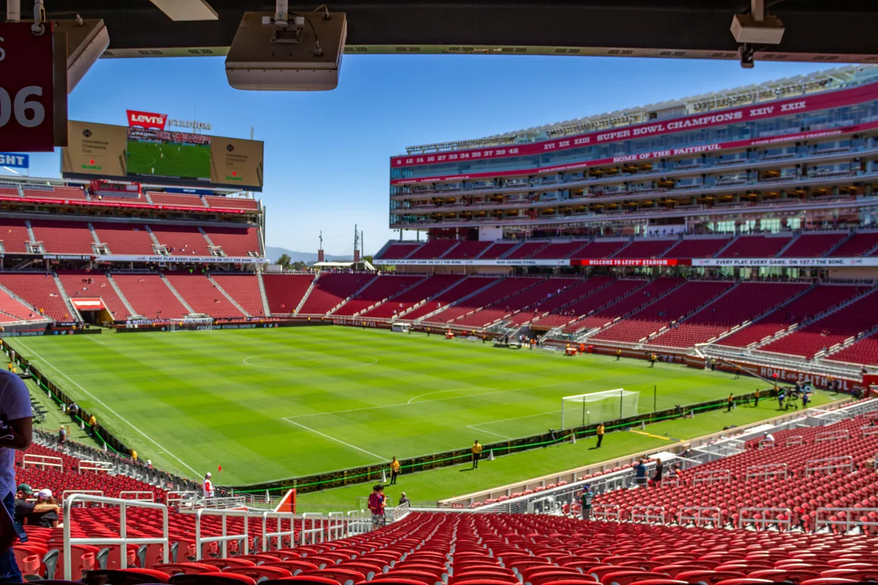 San van dong world cup 2026 Lumen Field Levi's Stadium SoFi Stadium Arrowhead Stadium AT&T Stadium Mercedes-Benz Stadium NRG Stadium Gillette Stadium Lincoln Financial Field Hard Rock Stadium MetLife Stadium Estadio Akron BBVA Bancomer Stadium Estadio Azteca BC Place Stadium BMO Field