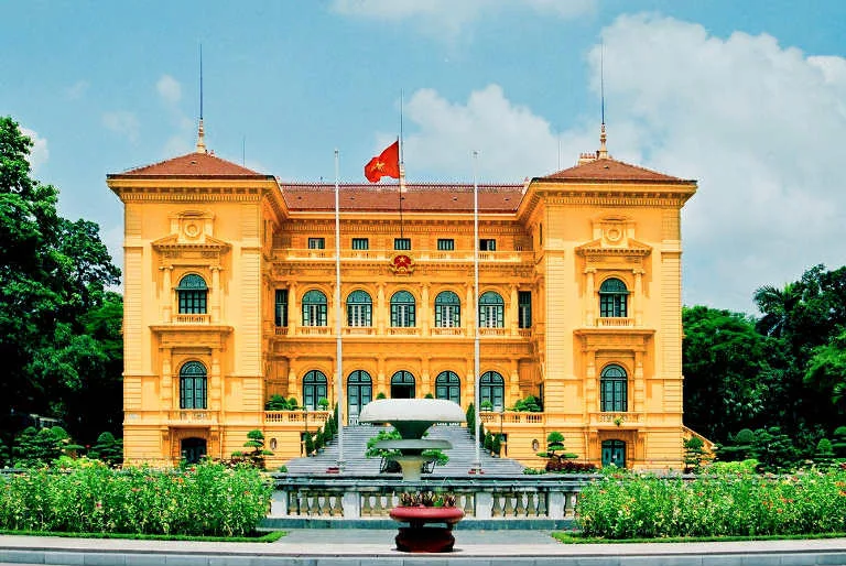 kien truc phap phu toan quyen dong duong