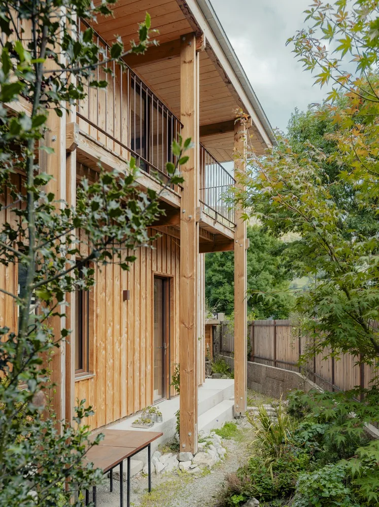 nha go Laruns Pyrenees Mesnil Architectures