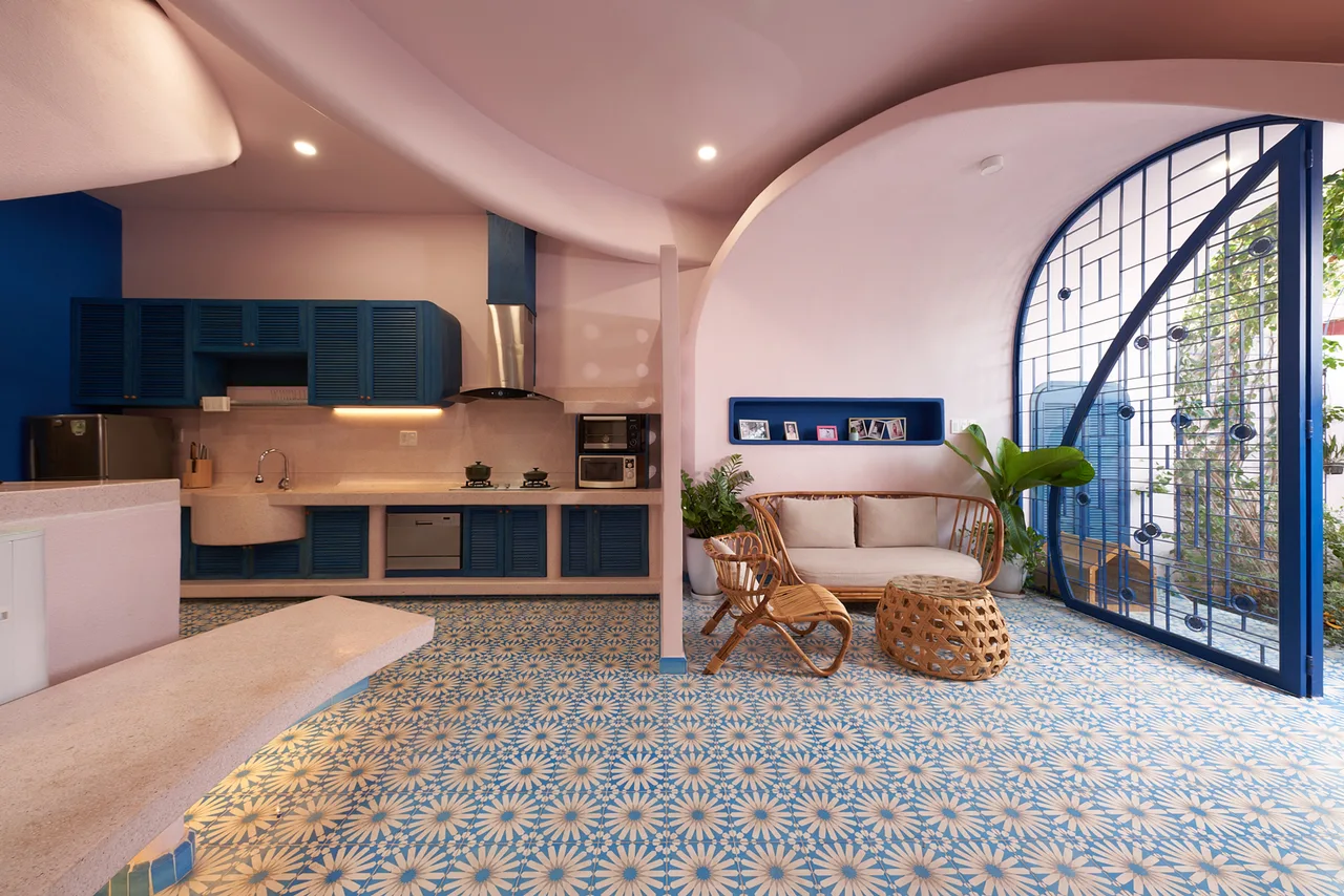 noi that kien truc mau hong duong cong Pinky House