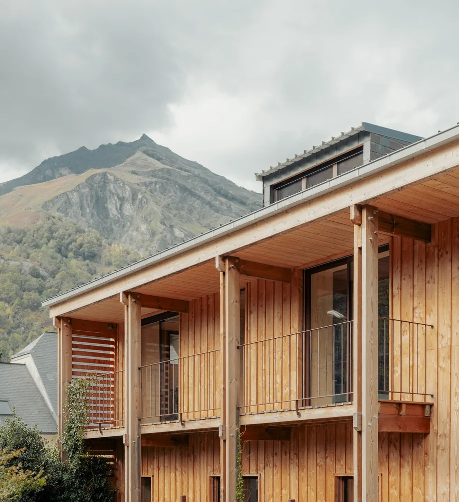 nha go Laruns Pyrenees Mesnil Architectures
