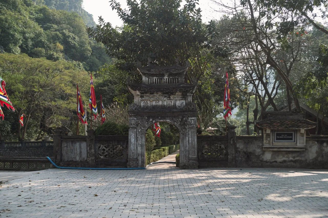 co do viet nam hoa lu hoang thanh thang long dai noi hue